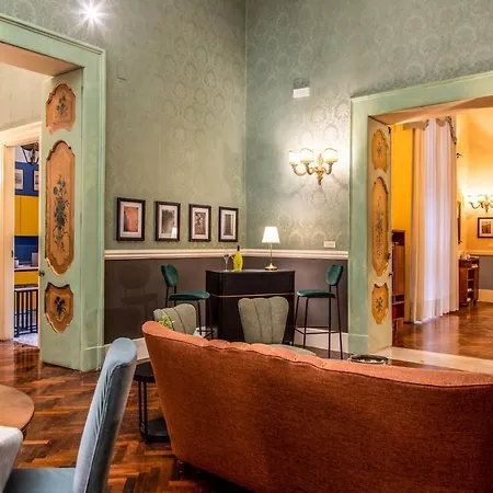 Royal Caracciolo Historic Palace - Via Dei Tribunali Appartement