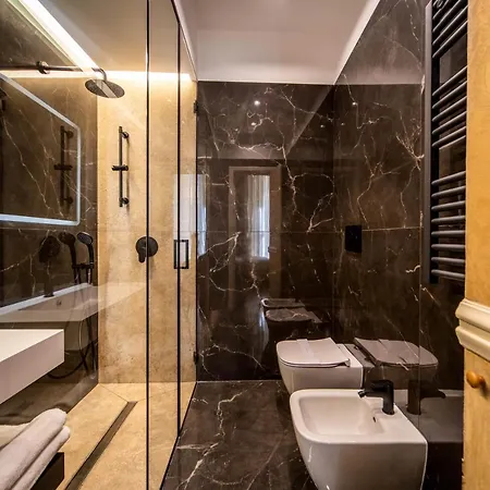 Royal Arthouse Luxury - Palazzo Caracciolo D'arena Apartment Naples