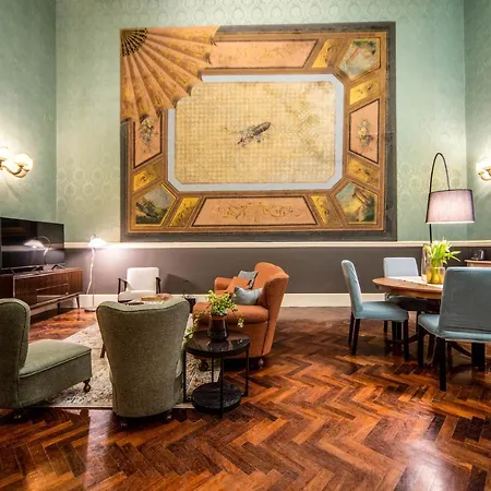 Royal Arthouse Luxury - Palazzo Caracciolo D'arena *