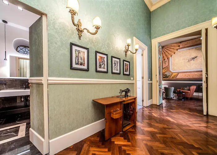 Royal Arthouse Luxury - Palazzo Caracciolo D'arena Lägenhet Neapel