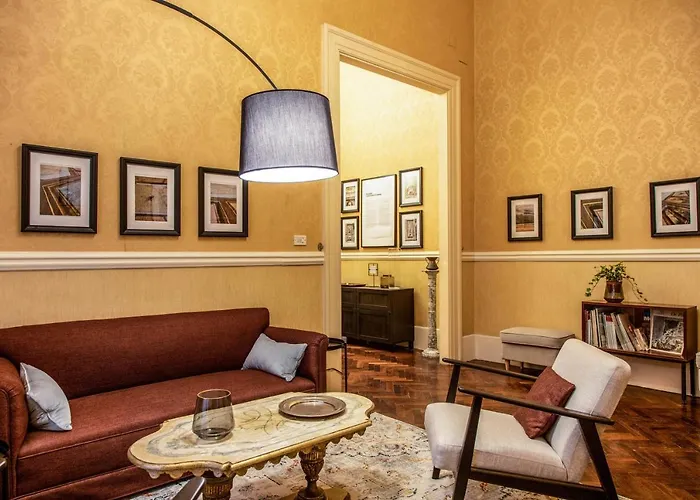 Lägenhet Royal Arthouse Luxury - Palazzo Caracciolo D'arena *