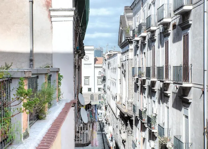 Royal Arthouse Luxury - Palazzo Caracciolo D'arena Lägenhet